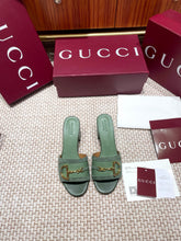 China Replica Gucci Women Shoes 102usd Only
